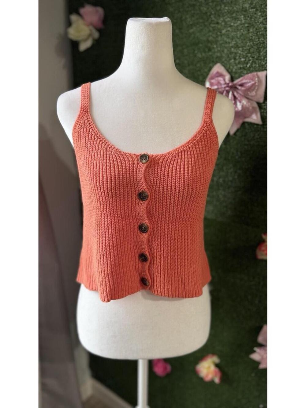 Adorable Pink Lily Coral Colored Knit Crop Top Small